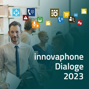 innovaphone Dialoge 2023 | Veranstaltung mit mehreren Leuten | myApps icons 